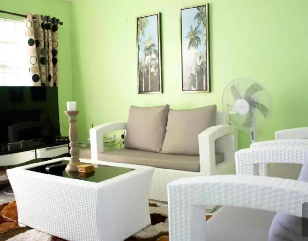 Silver View Apartments St. George's Pensionat