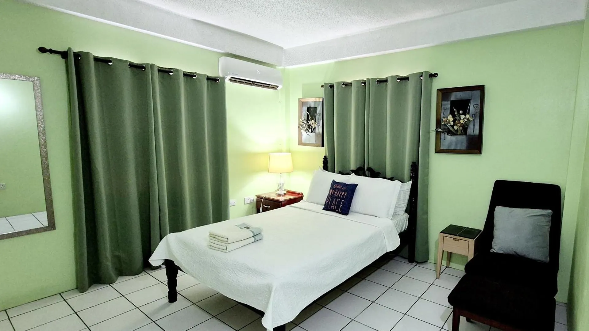 Silver View Apartments St. George's 0*,  Grenada