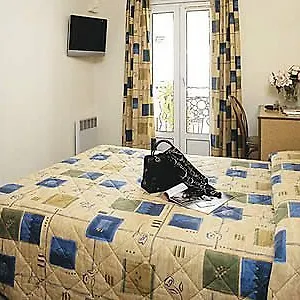 ** Hotel Little Palace France